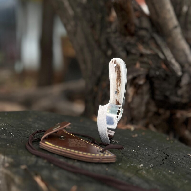 Arak Boyun Bıçağı (Geyik Boynuzu Kabza)