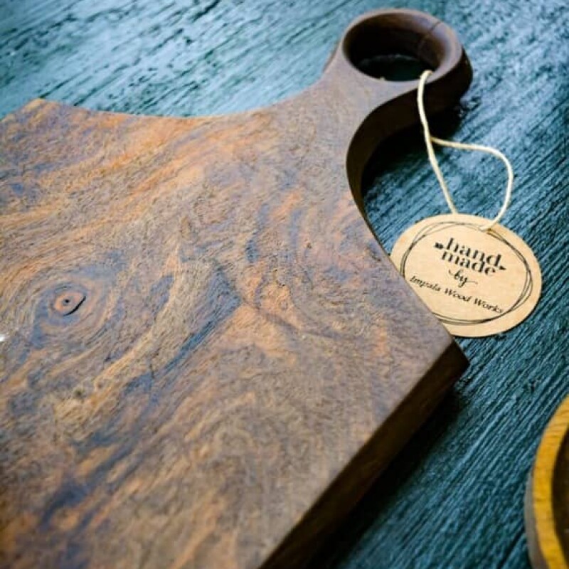 Petra Kök Ceviz Kesme Sunum Tahtası